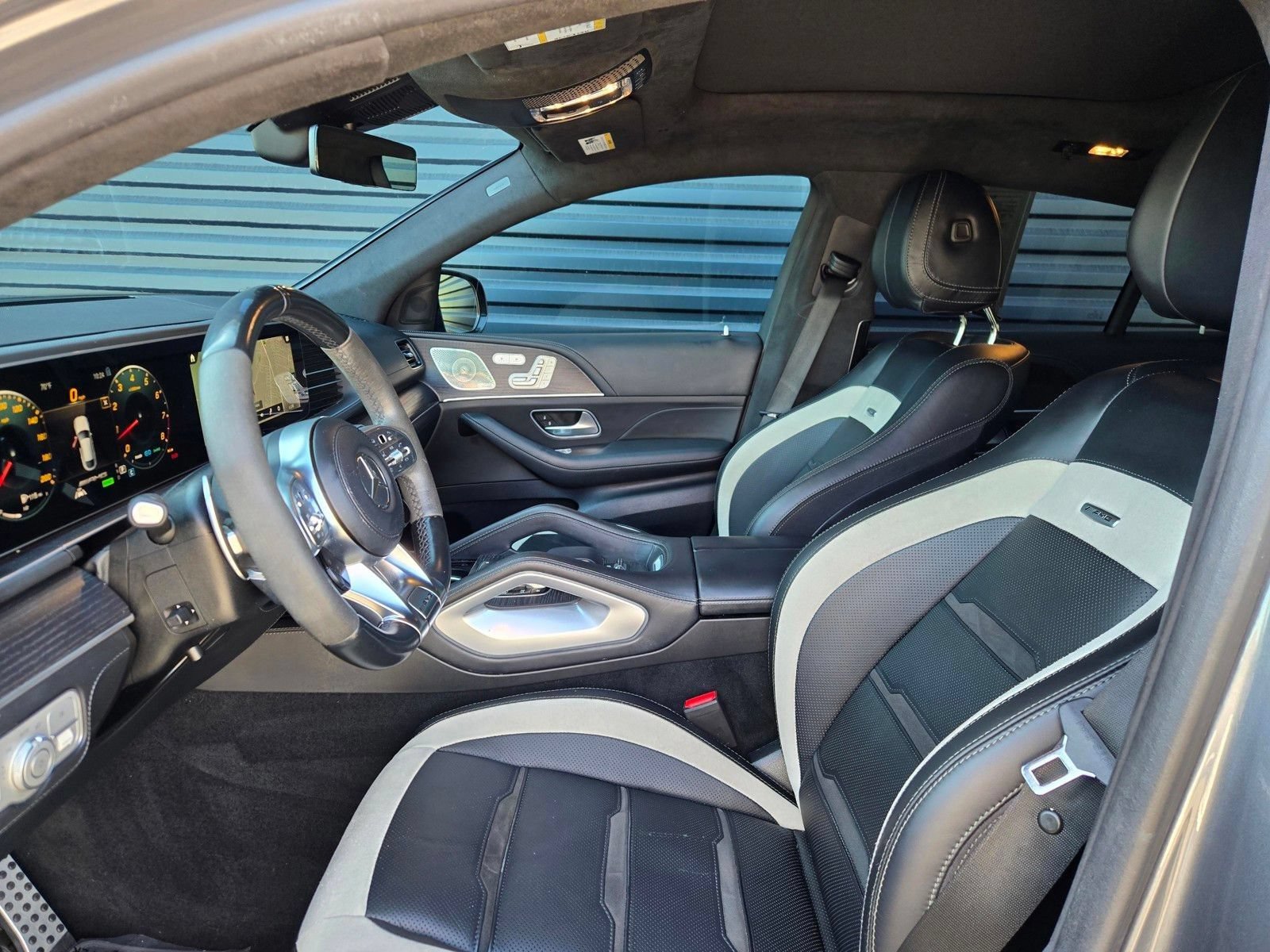 Used 2022 Mercedes-Benz GLE 63 AMG S image 27
