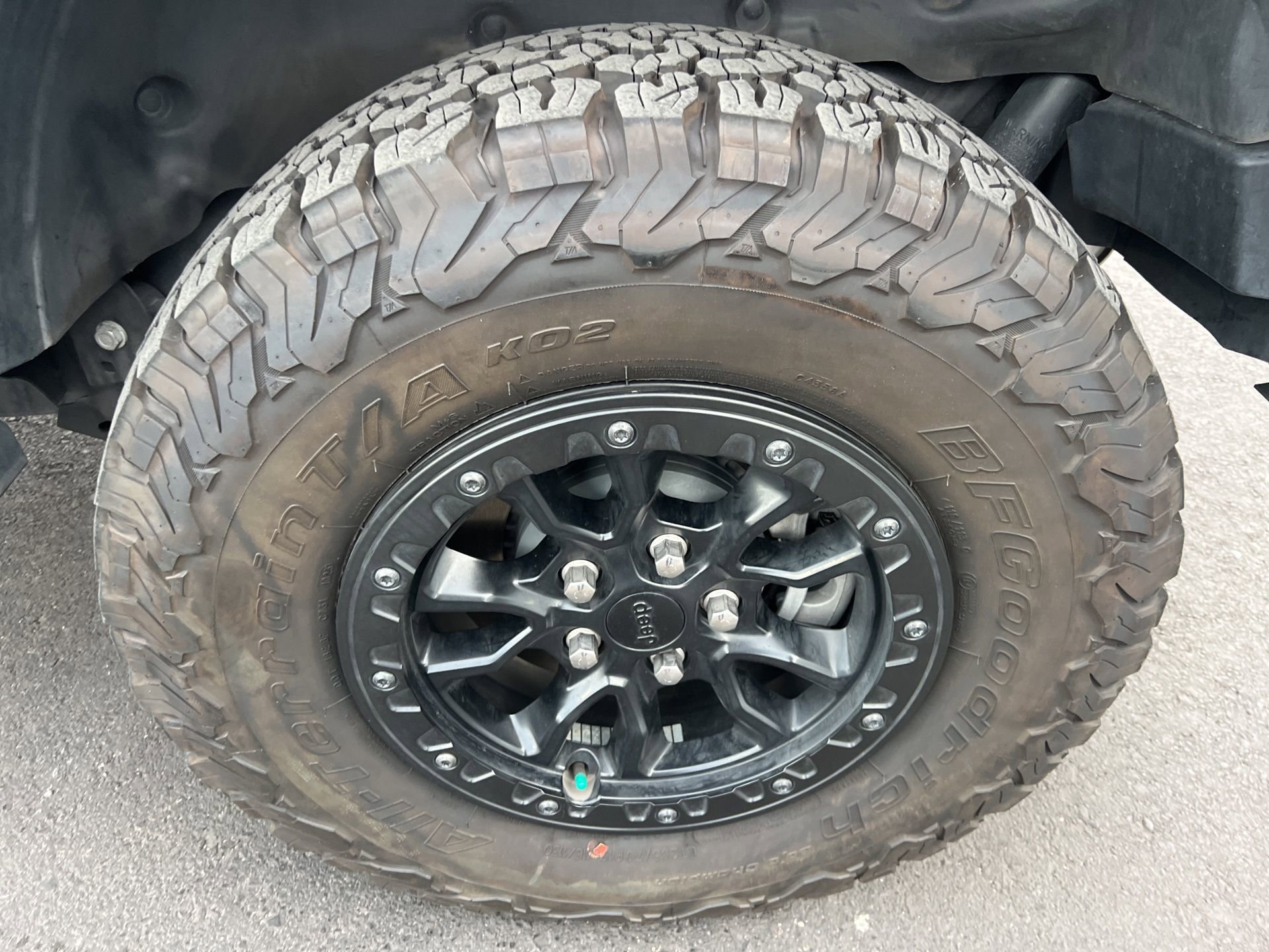 Used 2023 Jeep Wrangler Unlimited Rubicon 4xe image 13