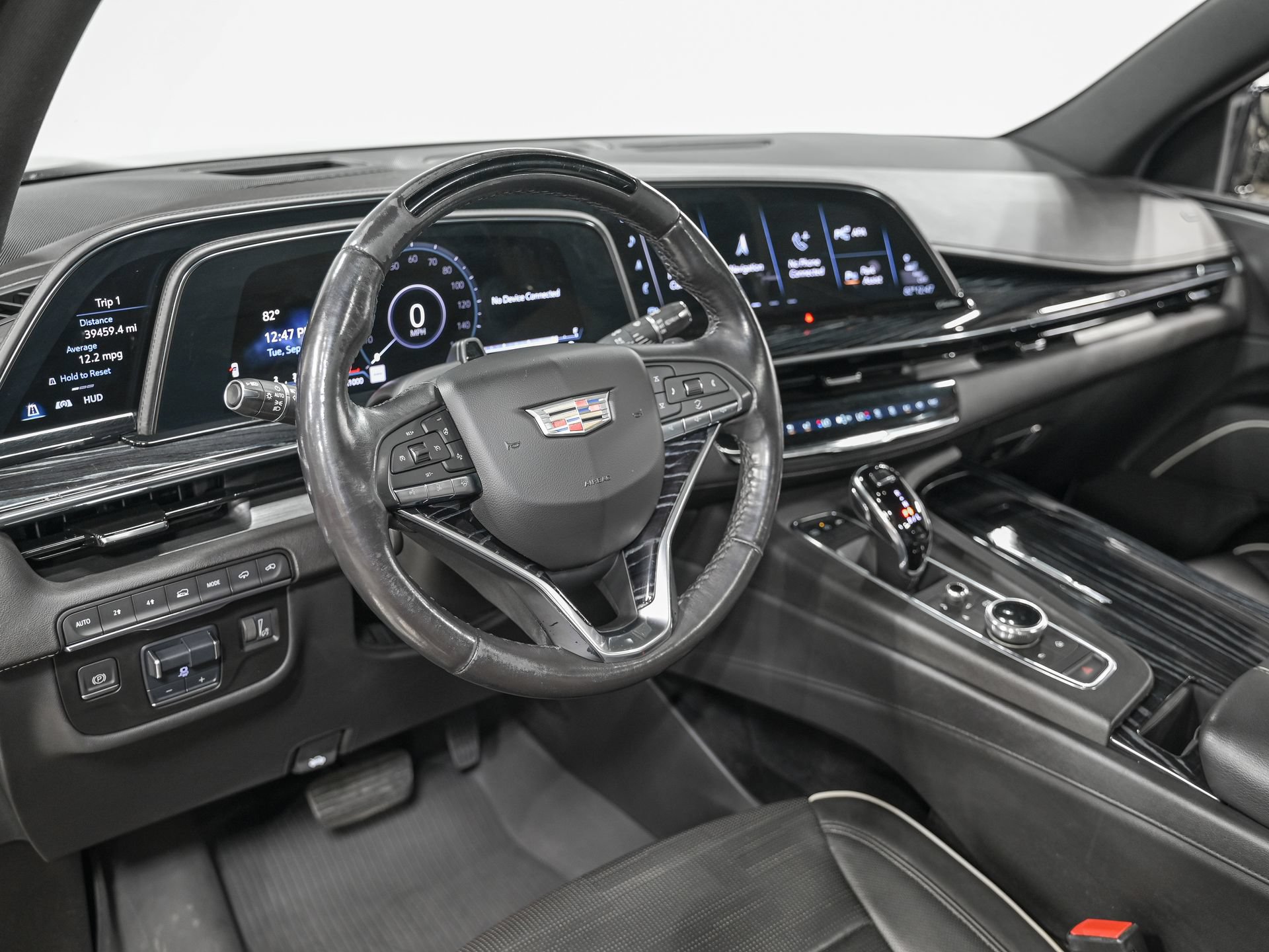 Used 2021 Cadillac Escalade ESV Sport w/ Driver Assist Tech Package AWD/4WD image 15
