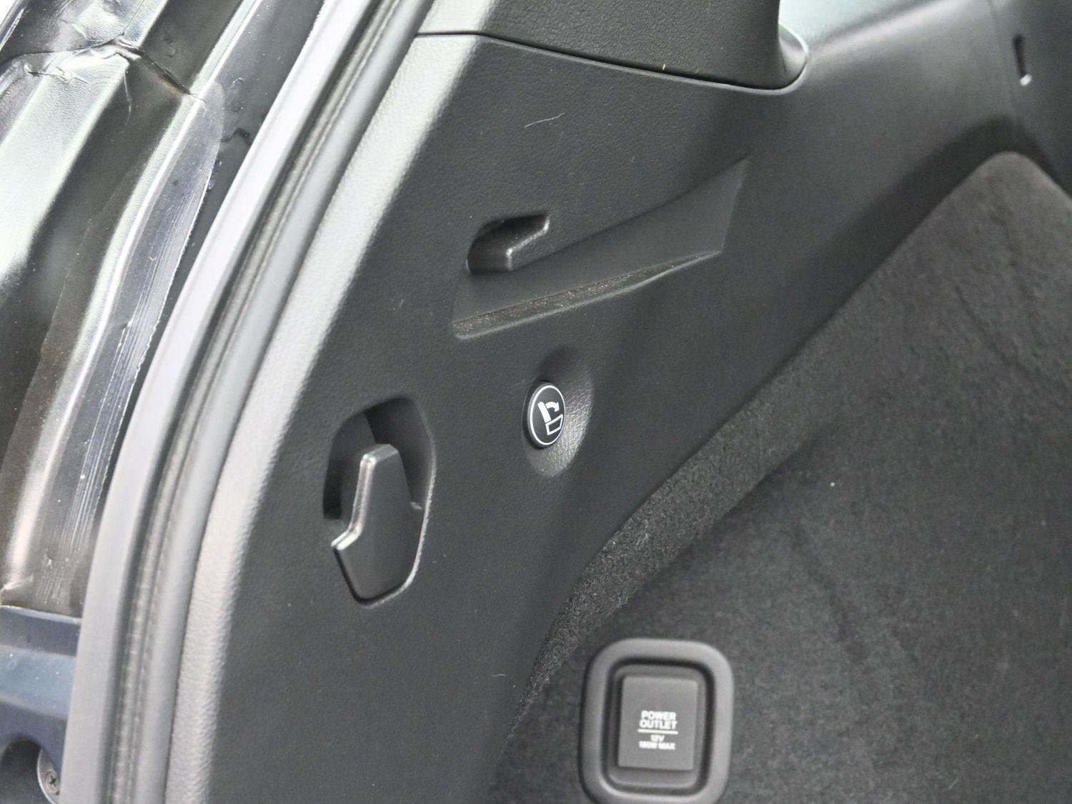 Used 2024 Honda Passport Black Edition image 11