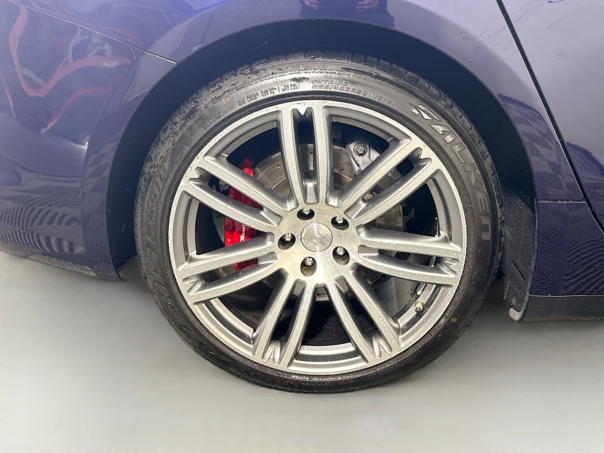 Used 2018 Maserati Ghibli S image 33