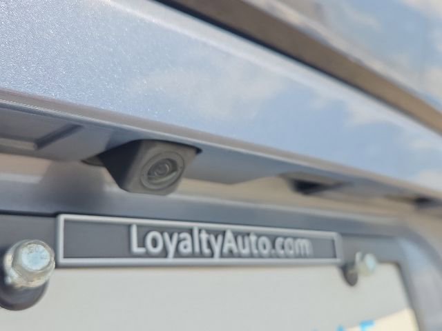 Used 2025 Toyota Corolla LE w/ LE Premium Package FWD image 18