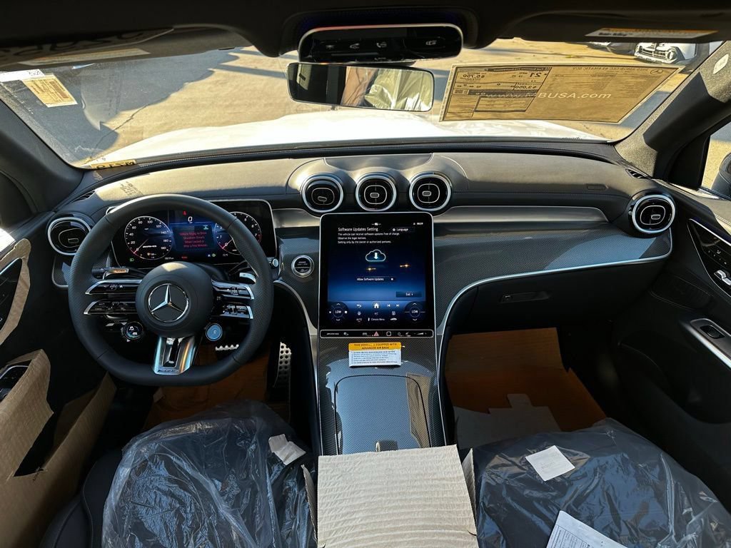 Used 2025 Mercedes-Benz GLC 43 AMG 4MATIC image 43