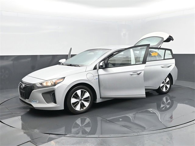 Used 2019 Hyundai Ioniq Plug-In Hybrid image 30