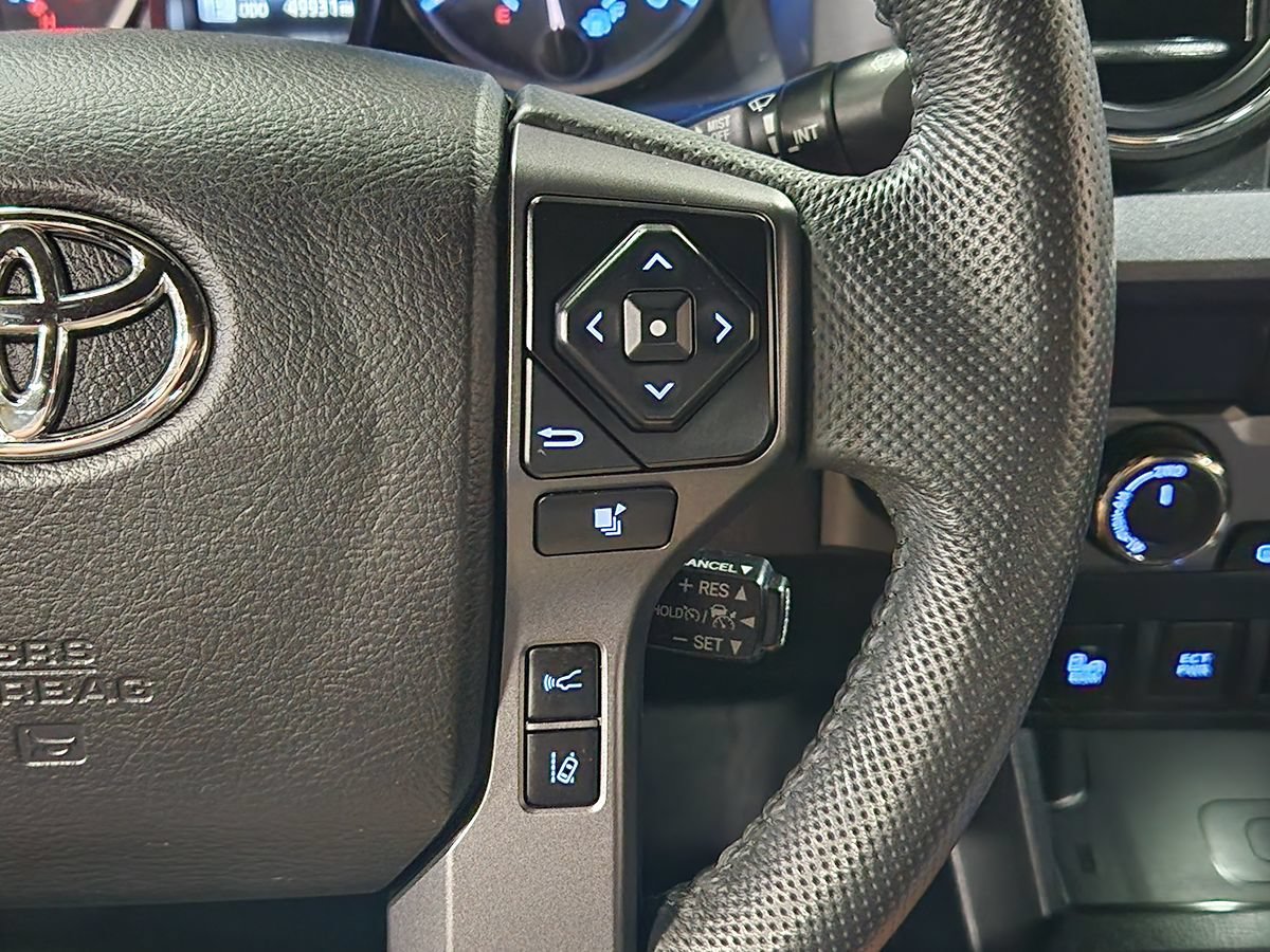 Used 2021 Toyota Tacoma TRD Off-Road w/ Technology Package AWD/4WD image 50