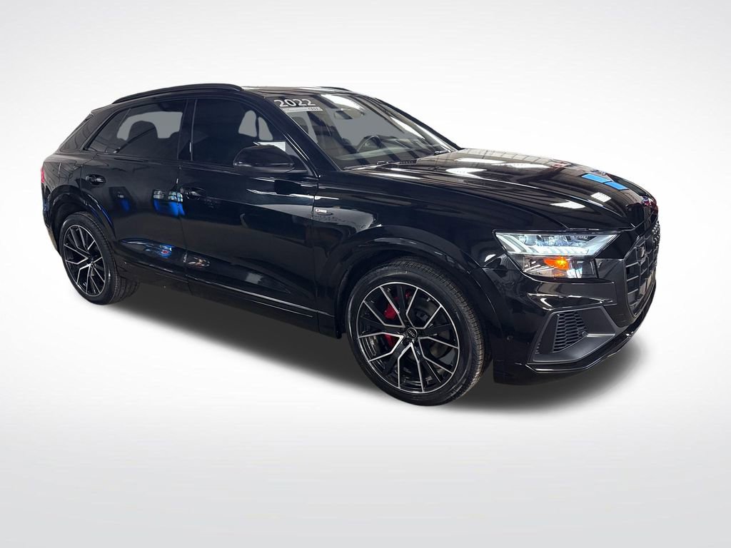 Used 2022 Audi Q8 Prestige AWD/4WD image 7