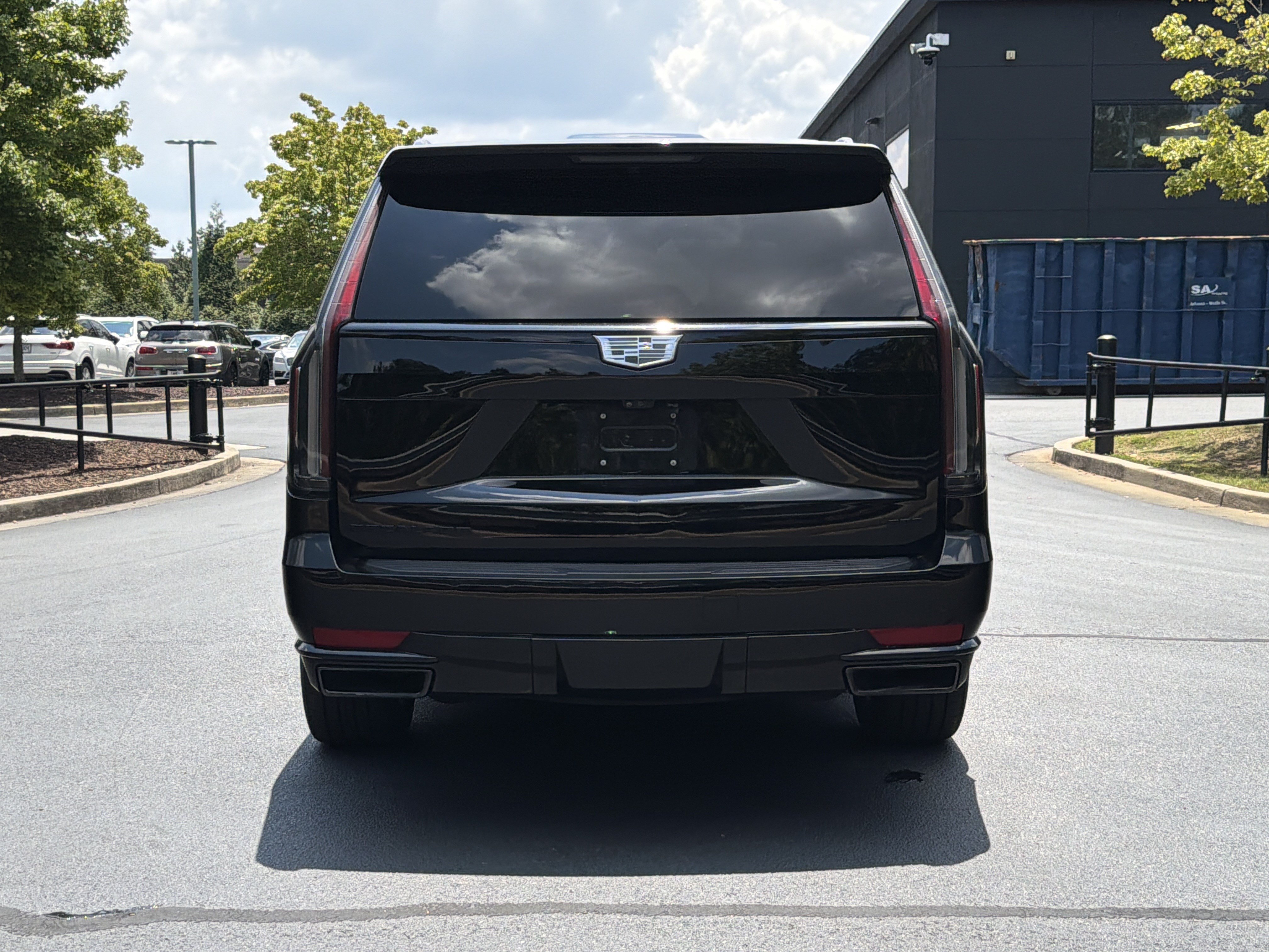 Used 2021 Cadillac Escalade Sport w/ Driver Assist Tech Package AWD/4WD image 17