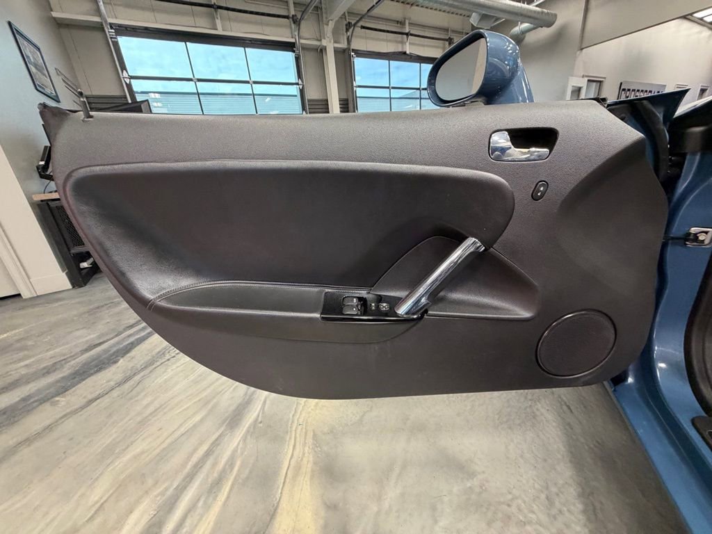 Used 2008 Saturn Sky w/ Premium Trim Package image 37