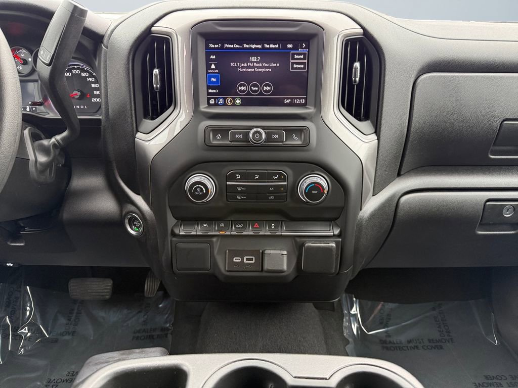 Used 2024 Chevrolet Silverado 1500 Custom w/ LPO, Dark Essentials Package image 11