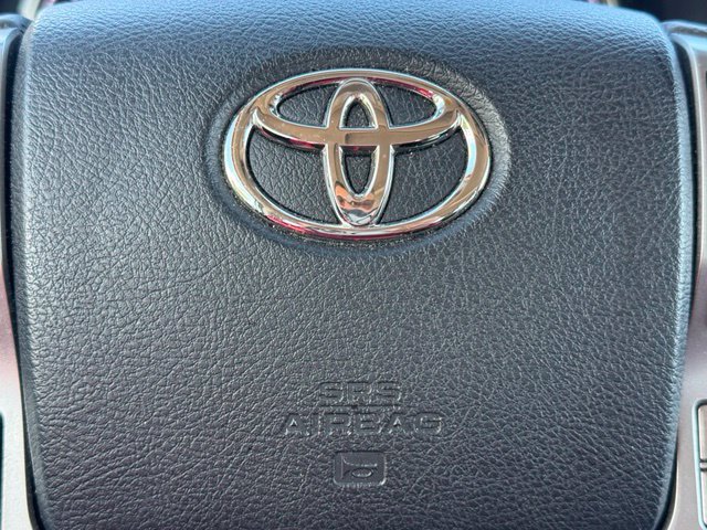 Used 2022 Toyota 4Runner Limited AWD/4WD image 30