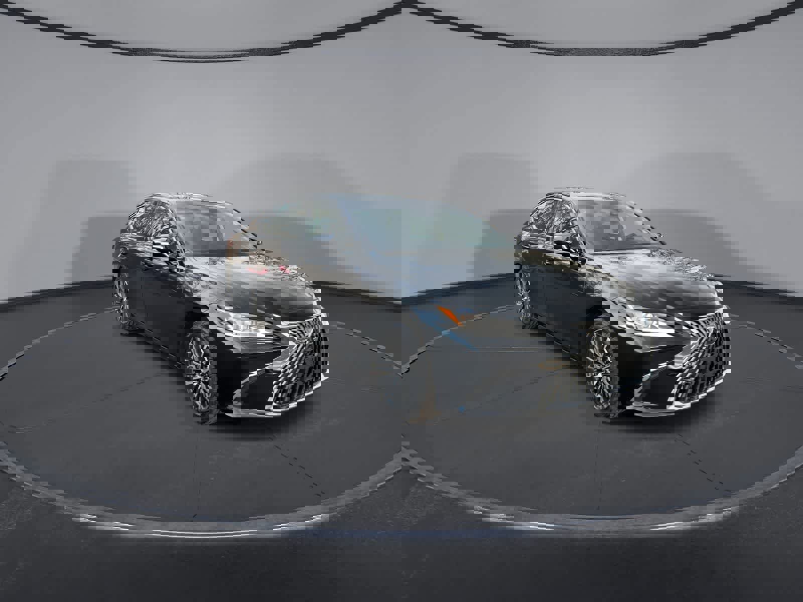 Used 2024 Lexus ES 350 w/ Premium Package image 2