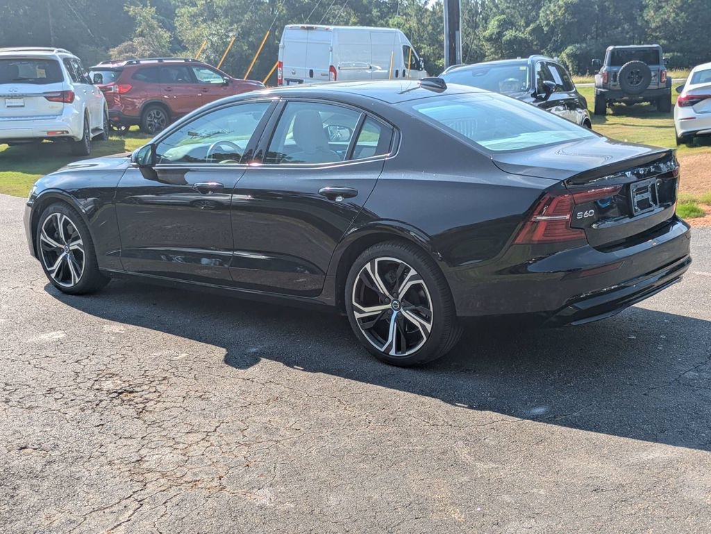 Certified 2024 Volvo S60 B5 Plus w/ Protection Package Premier FWD image 4