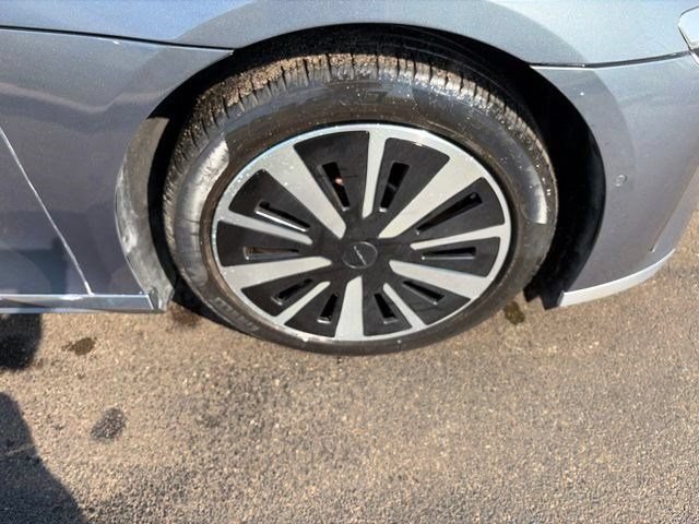 Used 2024 Lucid Air Touring AWD/4WD image 38