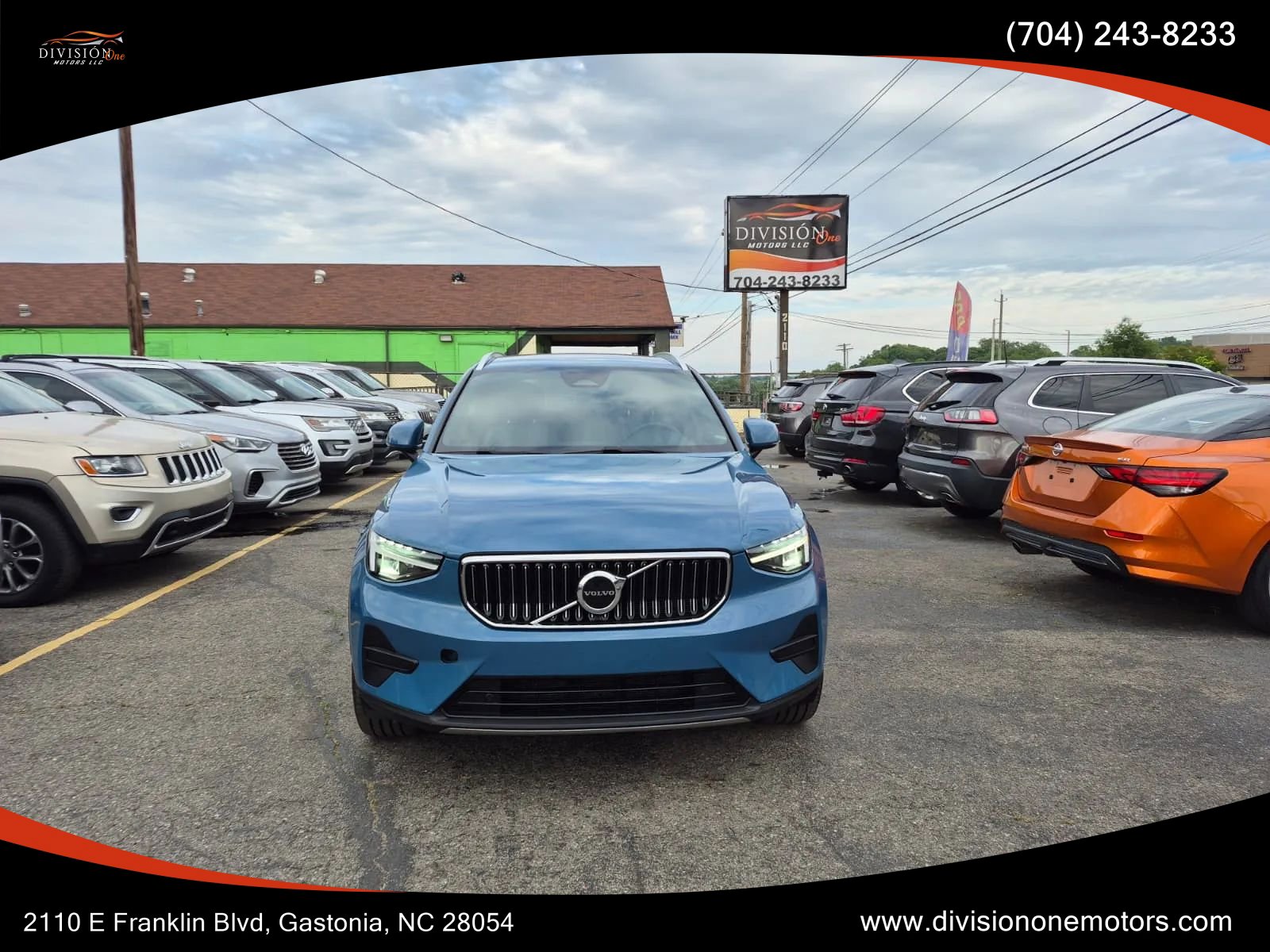 Used 2024 Volvo XC40 B5 Core AWD/4WD image 7