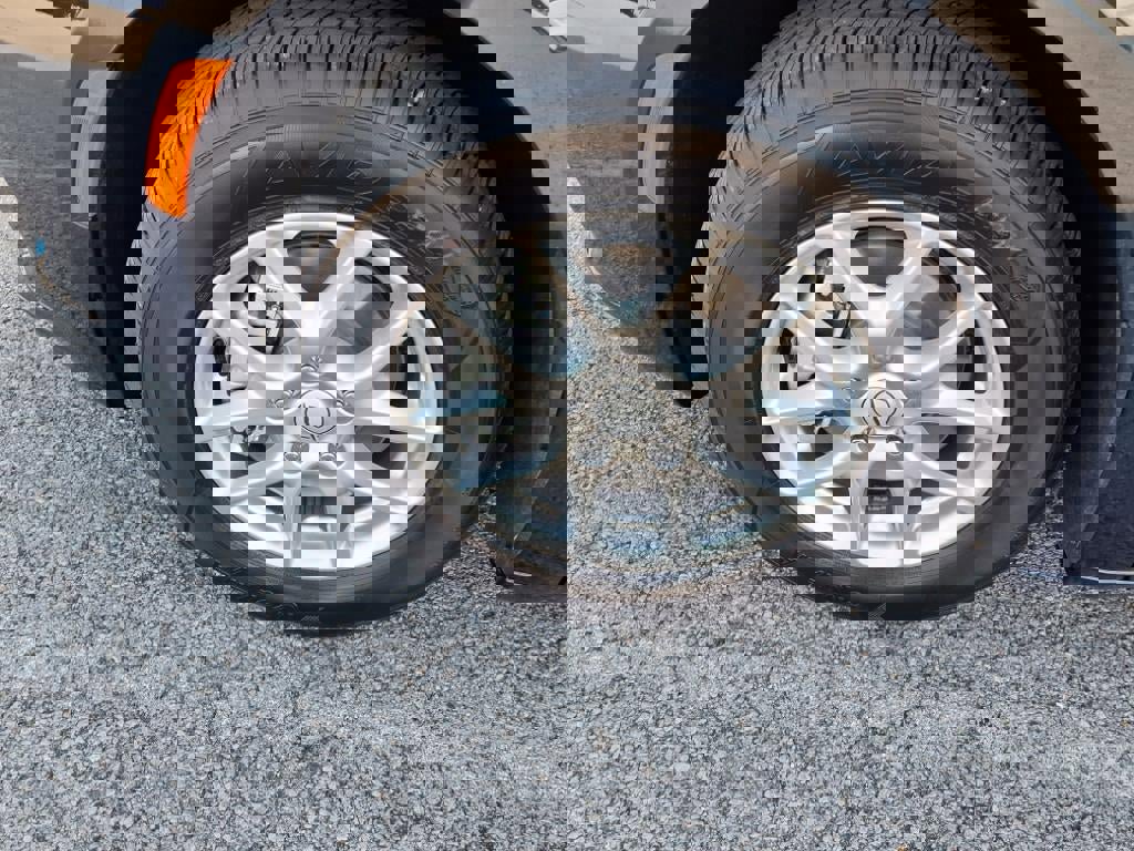 New 2025 Chrysler Pacifica Select image 5