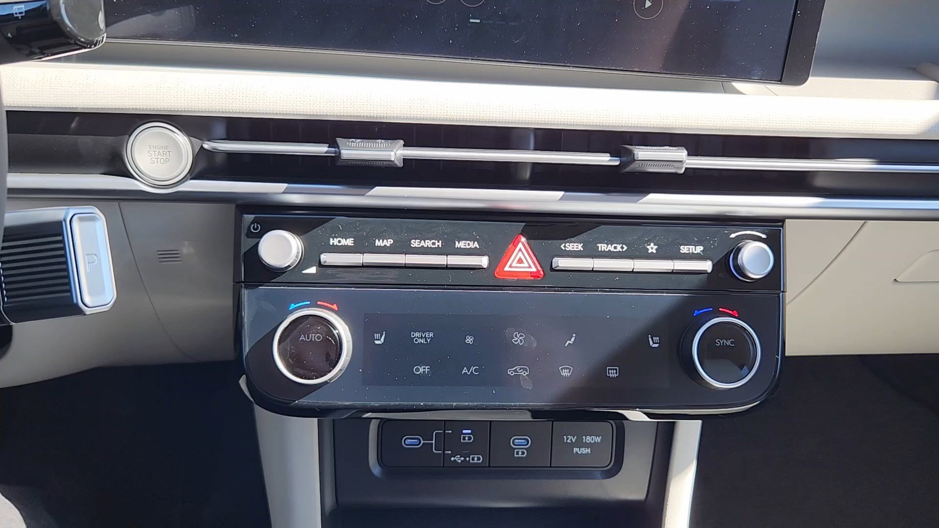 New 2025 Hyundai Tucson SEL image 15