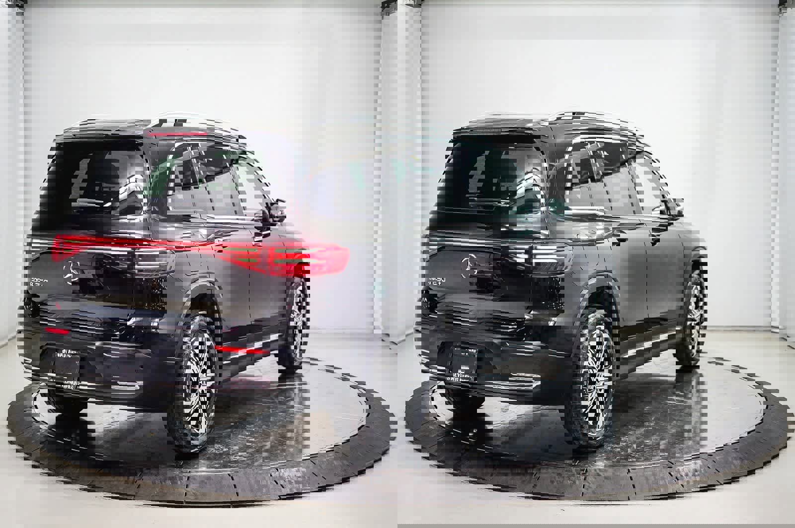 Certified 2024 Mercedes-Benz EQB 250+ image 4