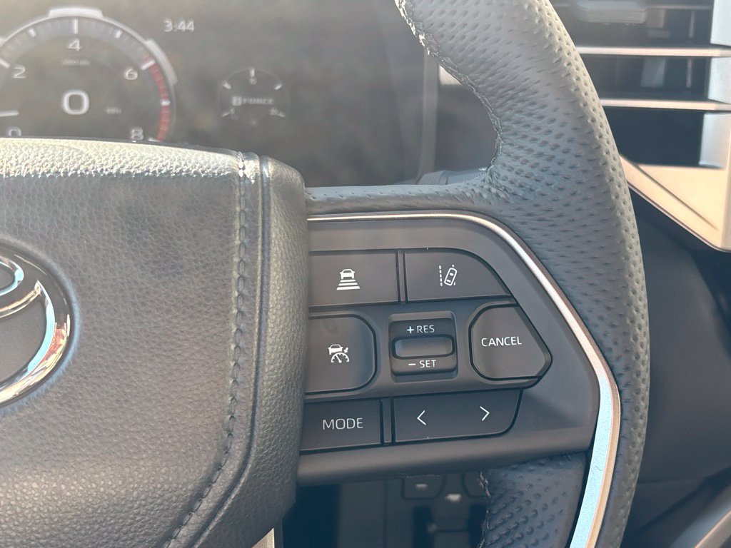 New 2026 Toyota Tundra Limited AWD/4WD image 23