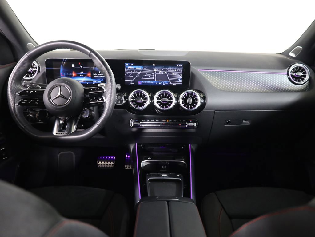 Used 2025 Mercedes-Benz GLA 35 AMG 4MATIC image 44