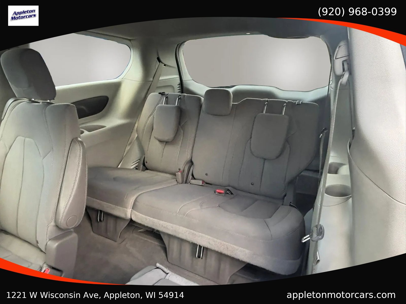 Used 2018 Chrysler Pacifica Touring Plus FWD image 26