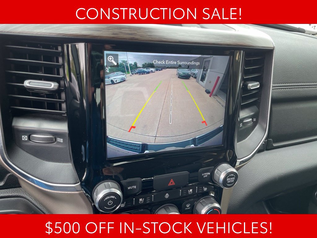 Used 2019 RAM 1500 Laramie AWD/4WD image 24