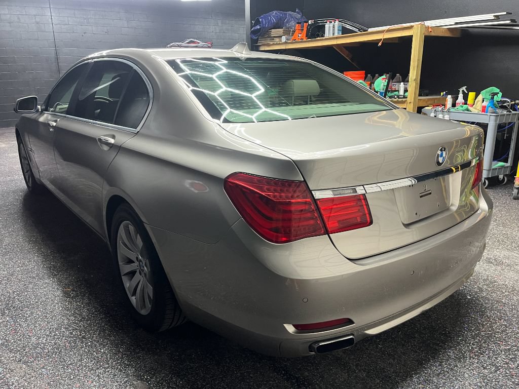 Used 2010 BMW 750Li xDrive AWD/4WD image 3
