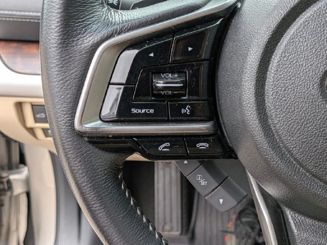 Used 2019 Subaru Outback 2.5i Limited AWD/4WD image 18