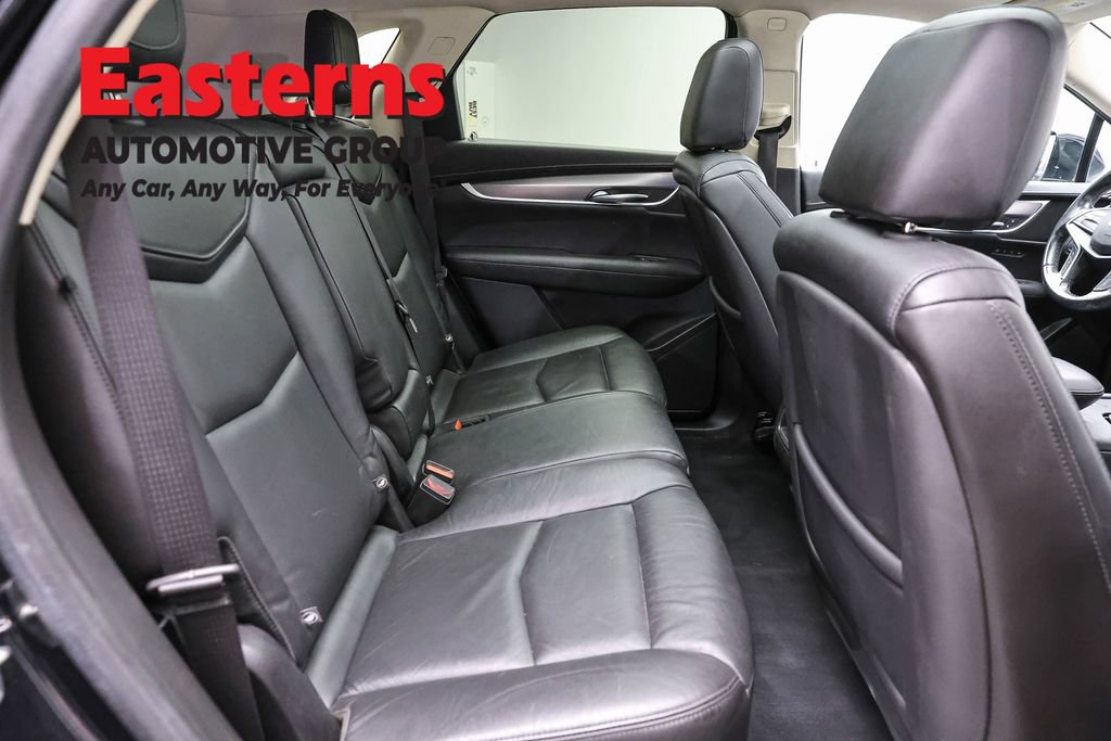 Used 2018 Cadillac XT5 Luxury w/ Driver Awareness Package AWD/4WD image 25