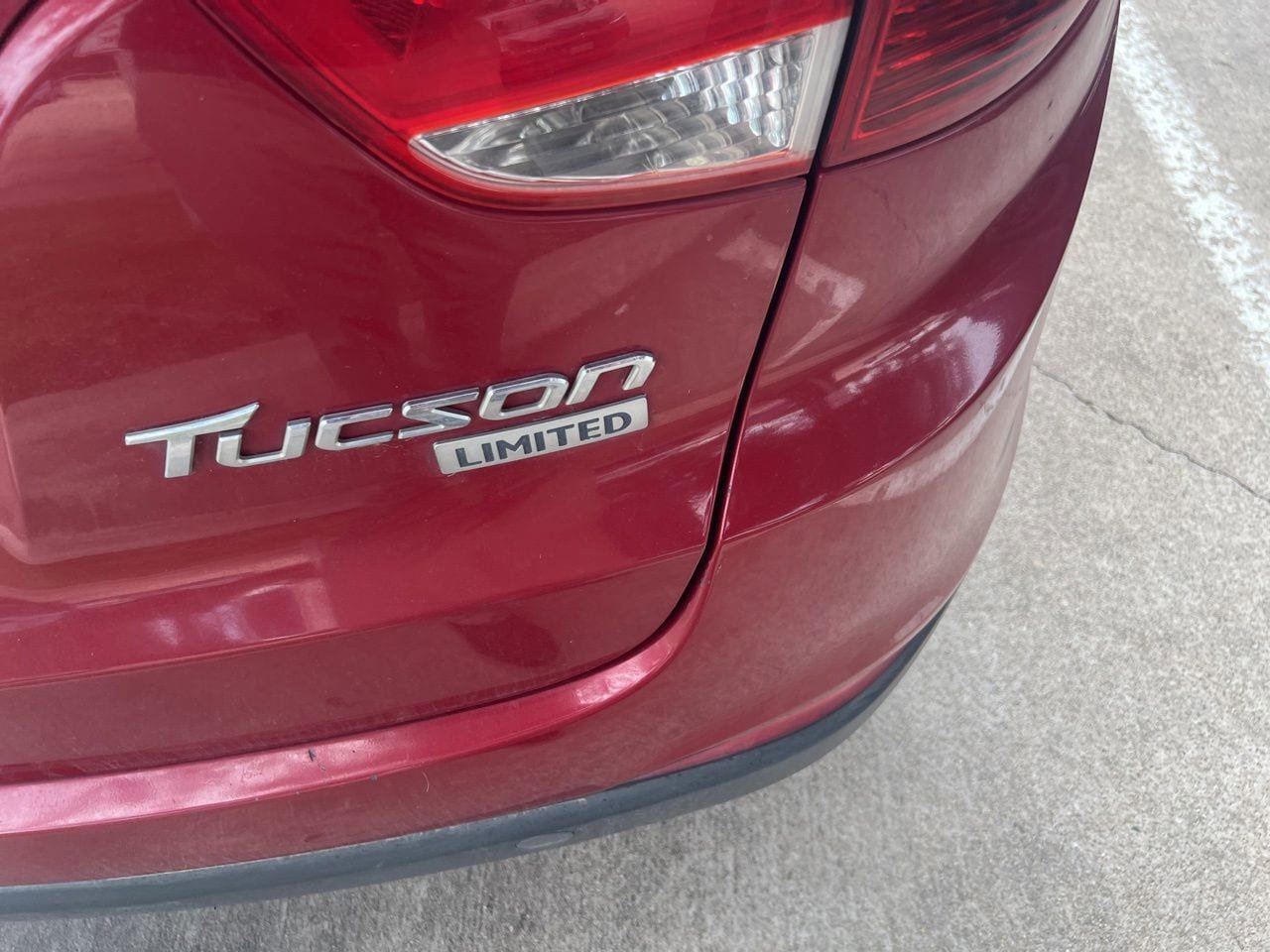 Used 2013 Hyundai Tucson Limited w/ Premium Pkg FWD image 4