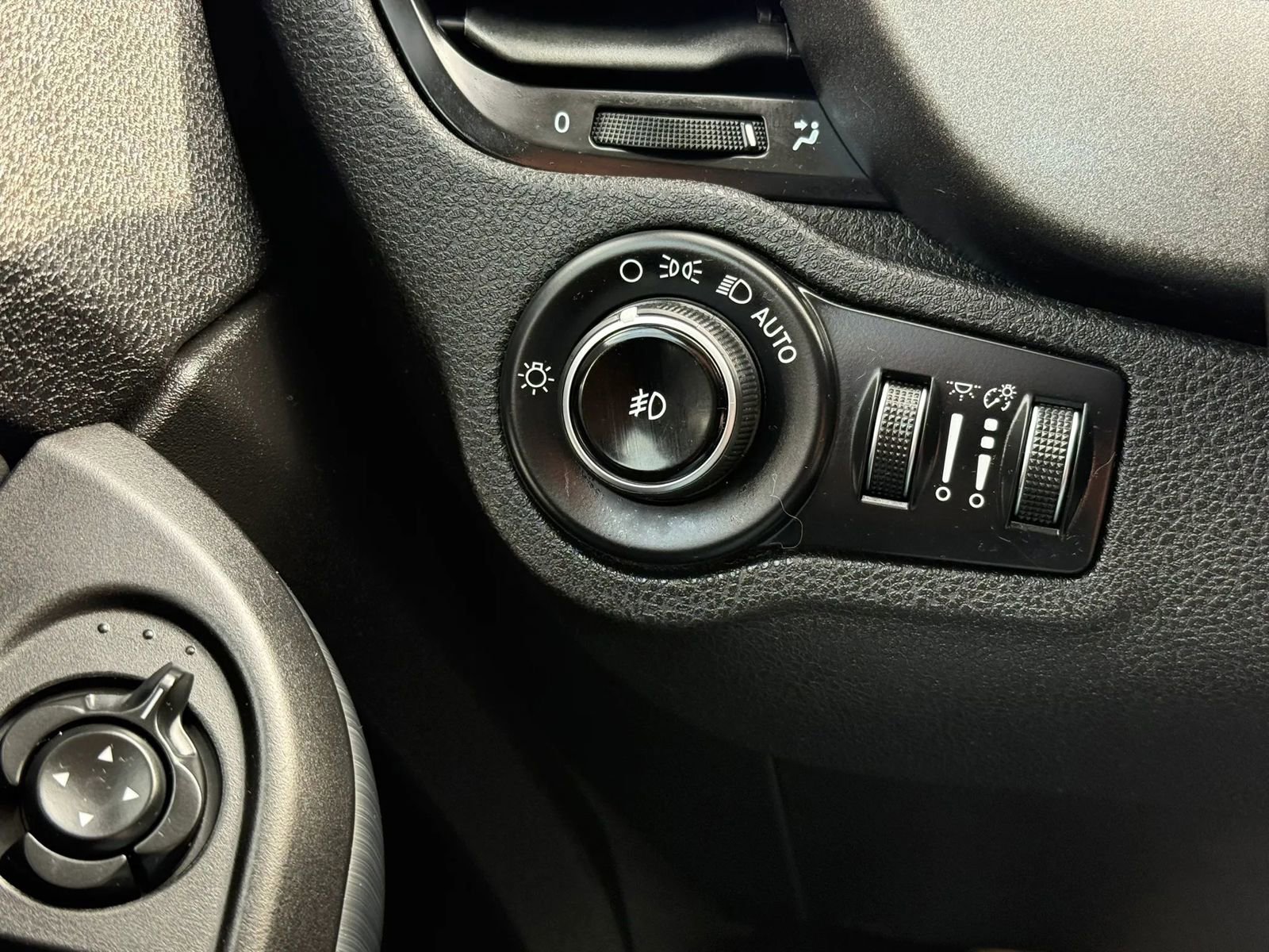 Used 2016 FIAT 500X Trekking Plus AWD/4WD image 20