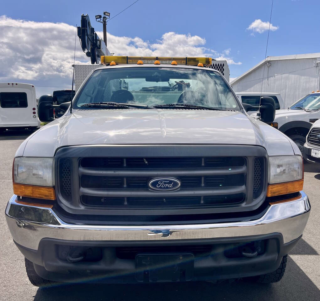 Used 2001 Ford F550 2WD Regular Cab Super Duty image 7