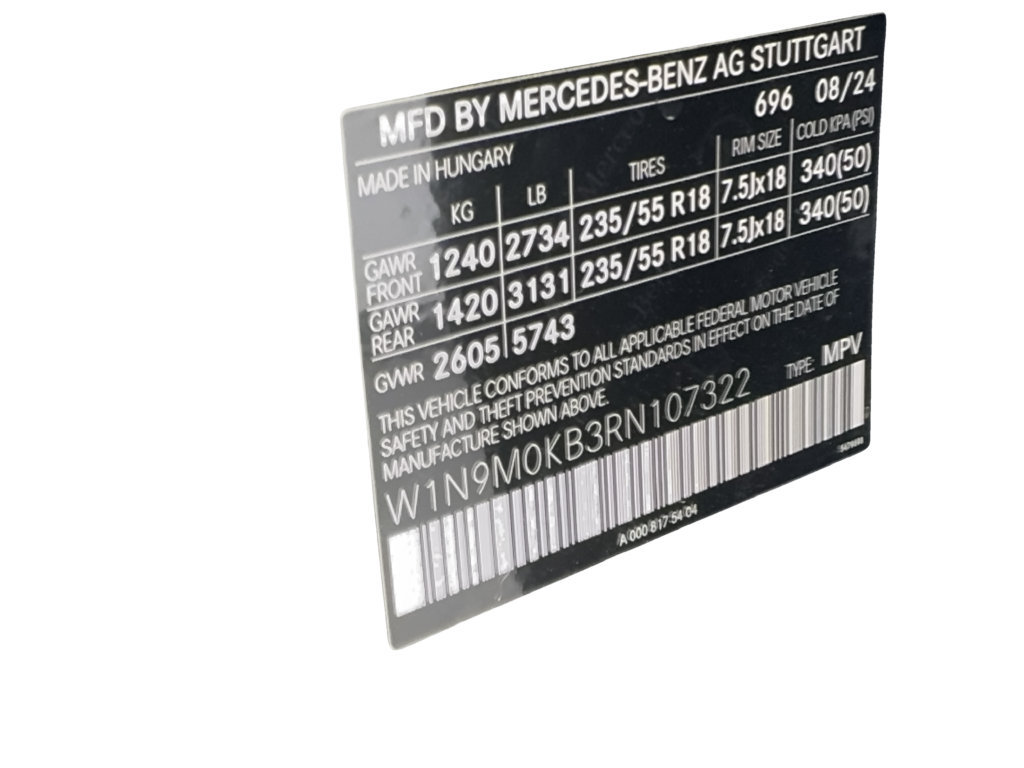 Used 2024 Mercedes-Benz EQB 300 4MATIC image 39