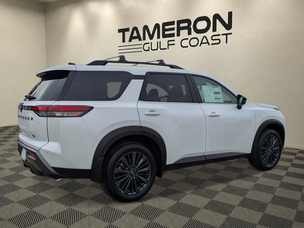 New 2026 Nissan Pathfinder SL w/ SL Premium Package FWD image 3