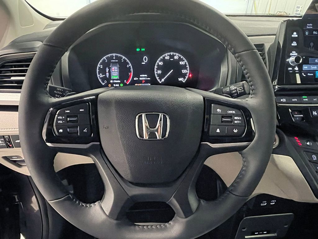 Used 2026 Honda Odyssey EX-L image 38