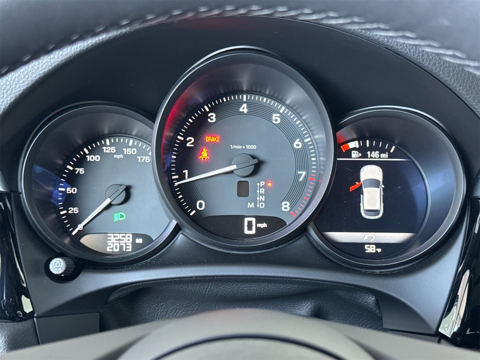 Used 2025 Porsche Macan image 29