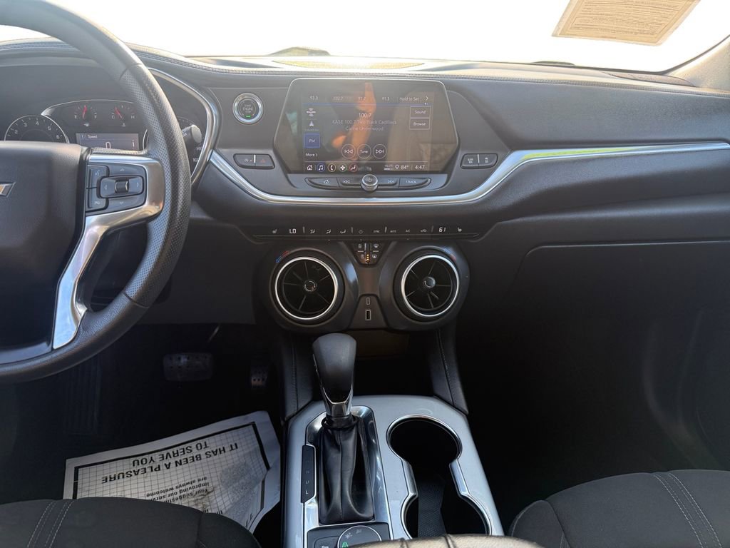 Used 2022 Chevrolet Blazer LT image 11