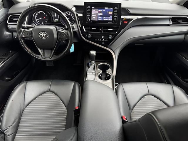 Used 2023 Toyota Camry SE image 8