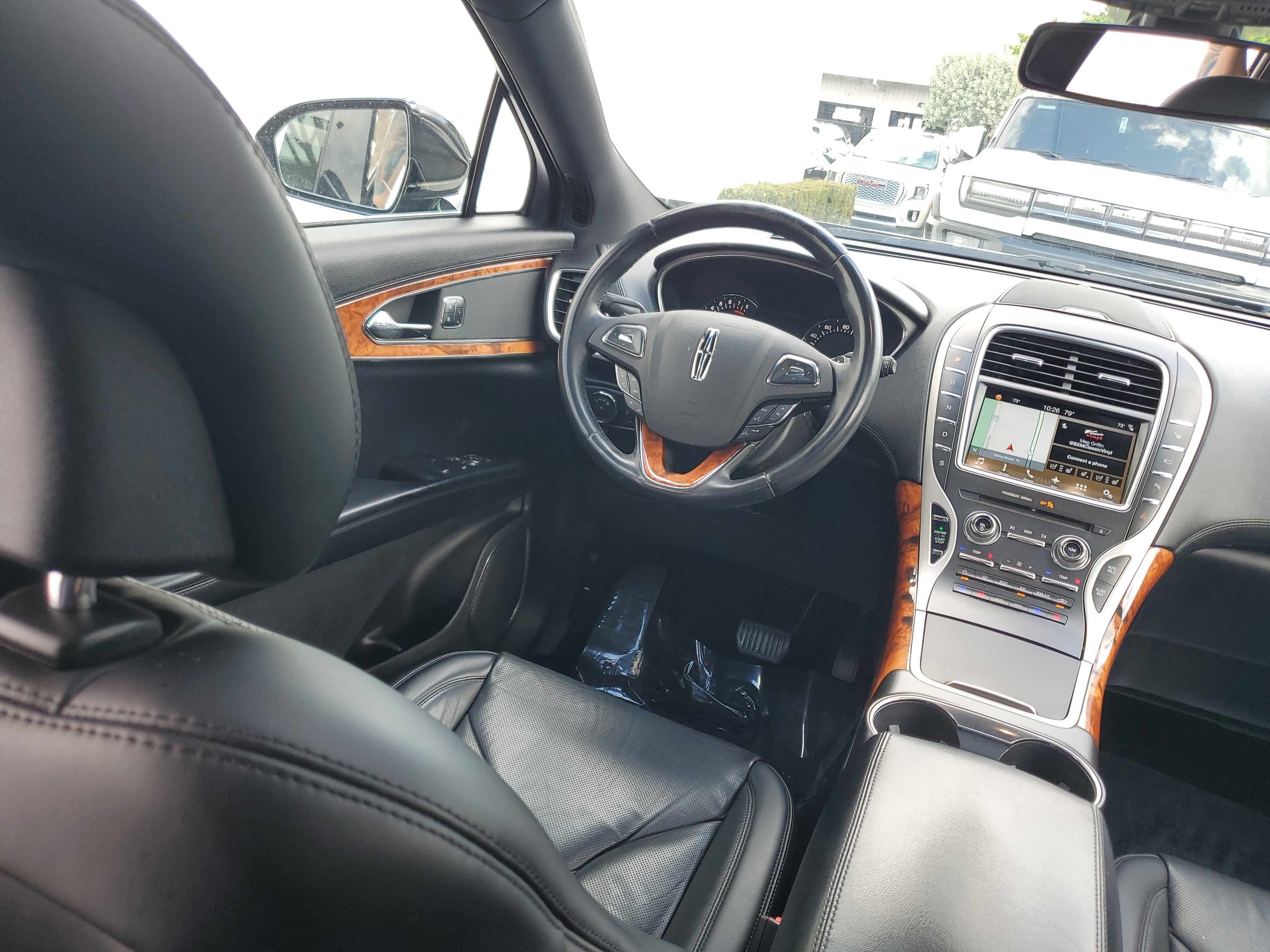 Used 2018 Lincoln MKX Reserve image 16