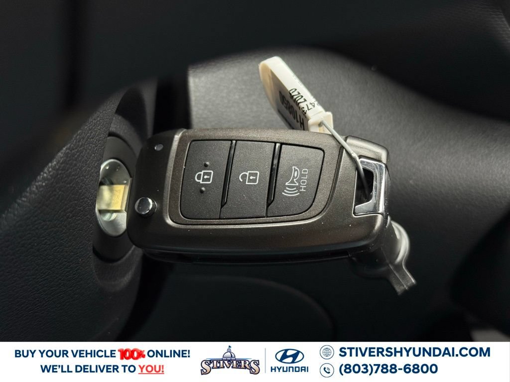 Certified 2026 Hyundai Venue SE FWD image 27