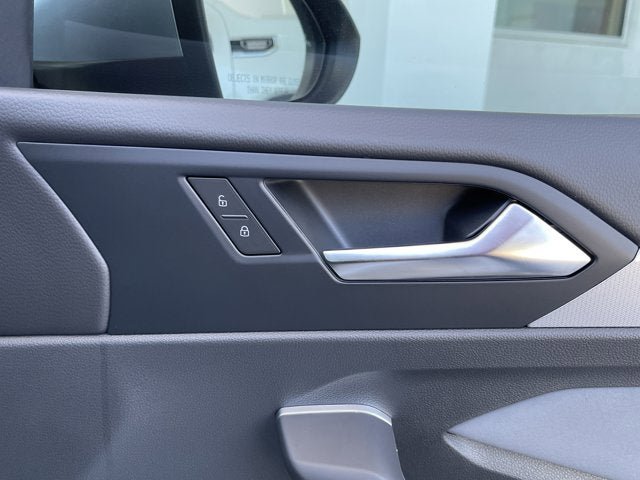 New 2025 Volkswagen Jetta SE FWD image 27