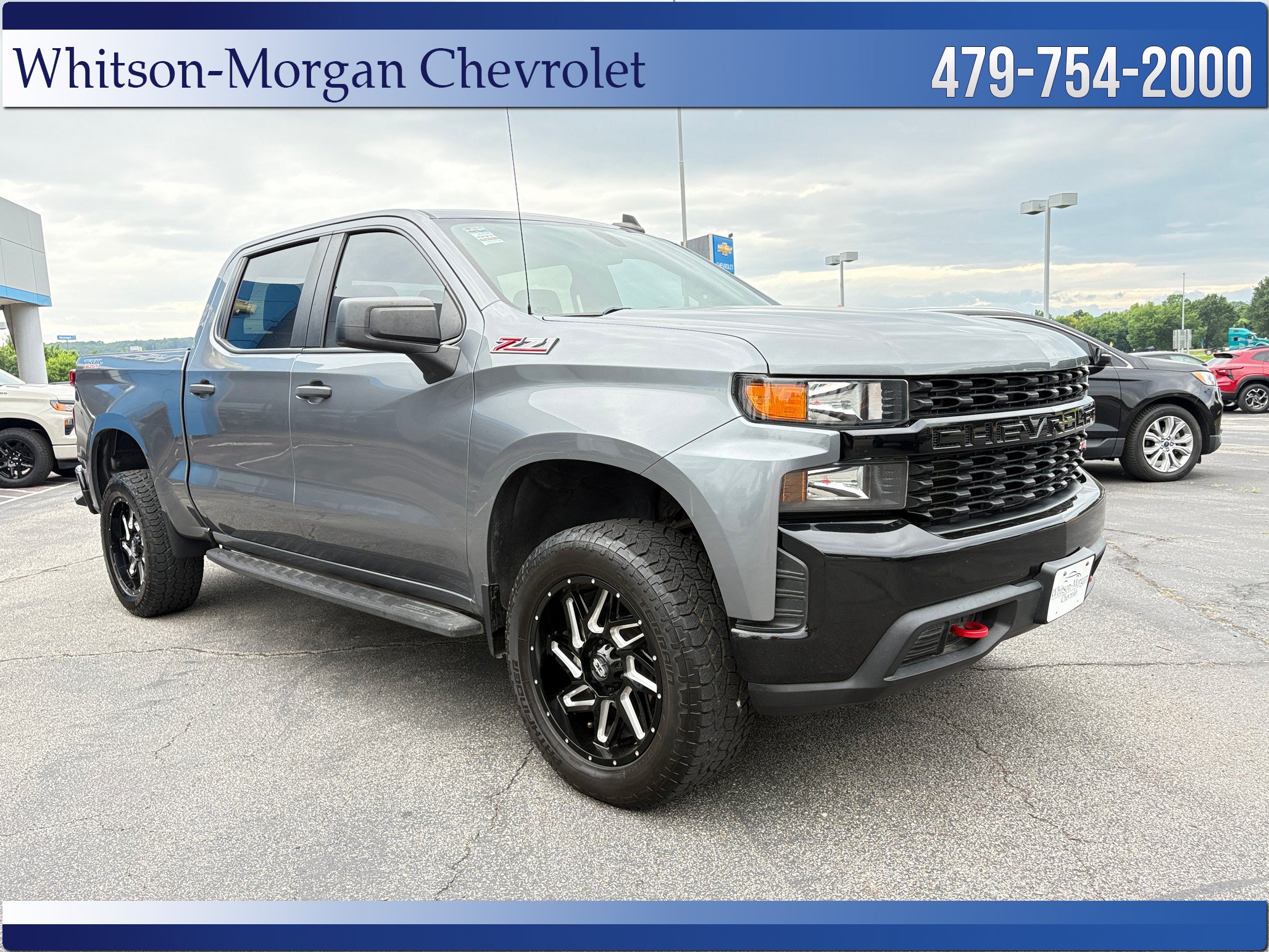 Used 2021 Chevrolet Silverado 1500 Custom Trail Boss w/ LPO, Dark Essentials Package AWD/4WD image 3
