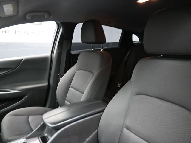 Used 2018 Chevrolet Malibu LT image 16