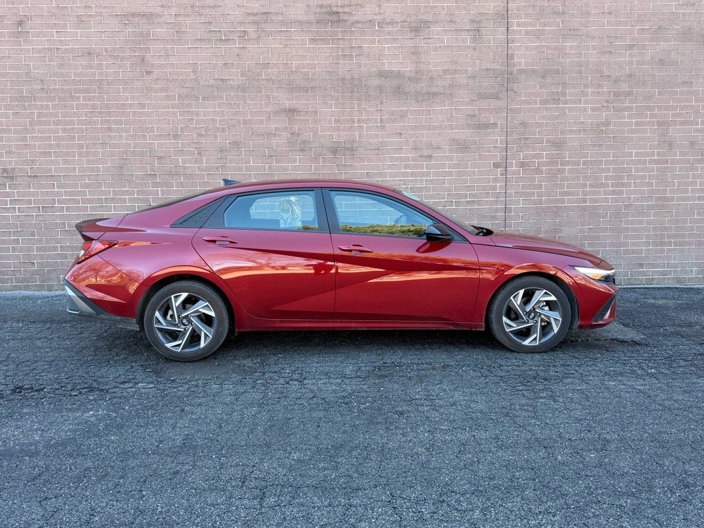 New 2025 Hyundai Elantra Sport image 6