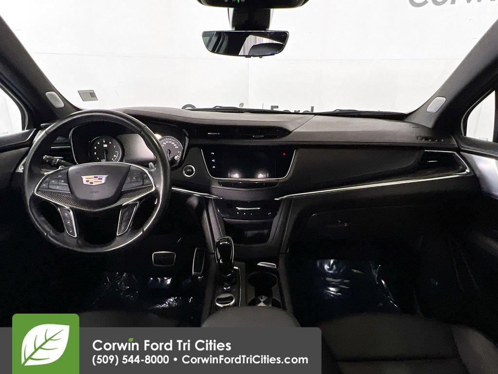 Used 2023 Cadillac XT5 Sportv w/ Technology Package AWD/4WD image 7