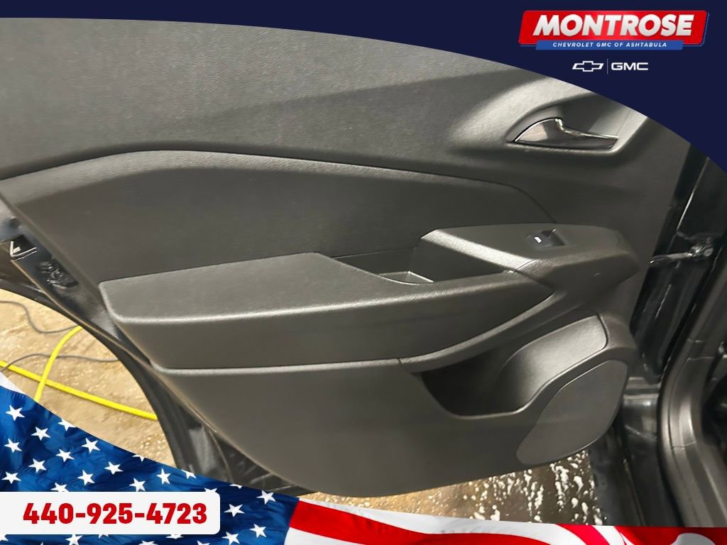 Used 2024 Chevrolet Trax LS image 21