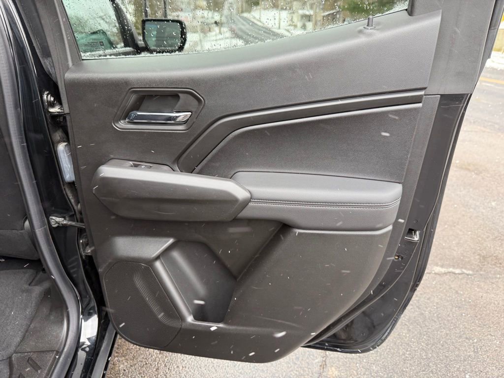 Used 2023 GMC Canyon Elevation w/ Convenience Package image 32