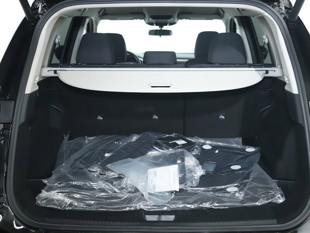 Certified 2026 Nissan Rogue SV image 31