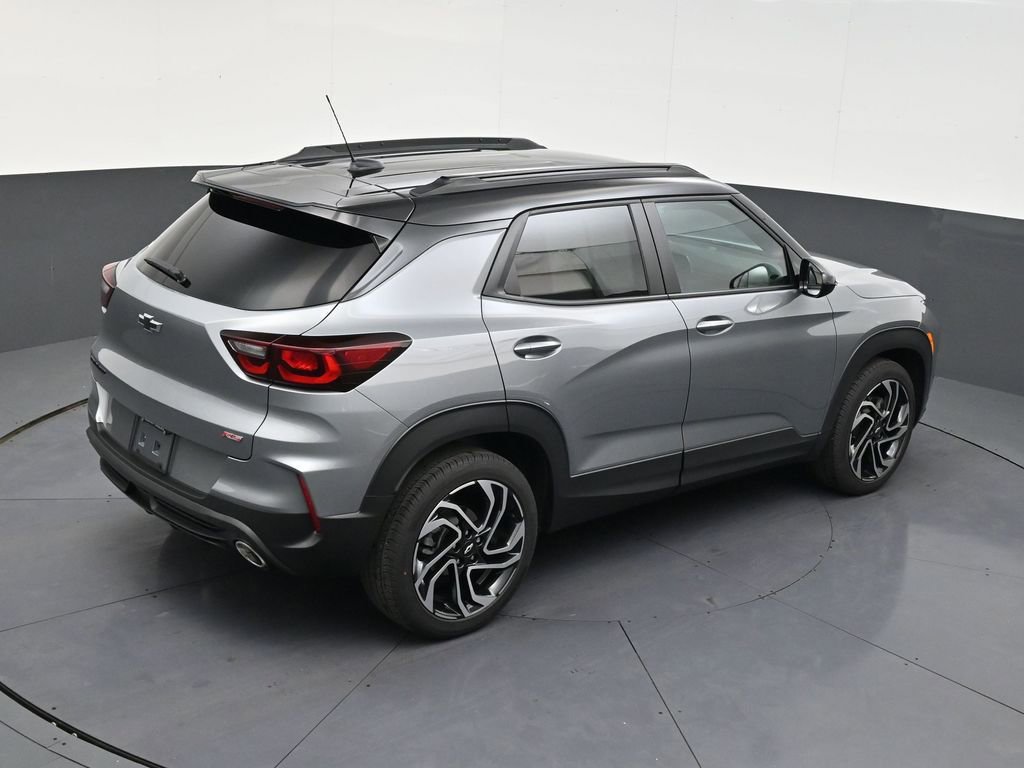 Used 2025 Chevrolet TrailBlazer RS FWD image 17