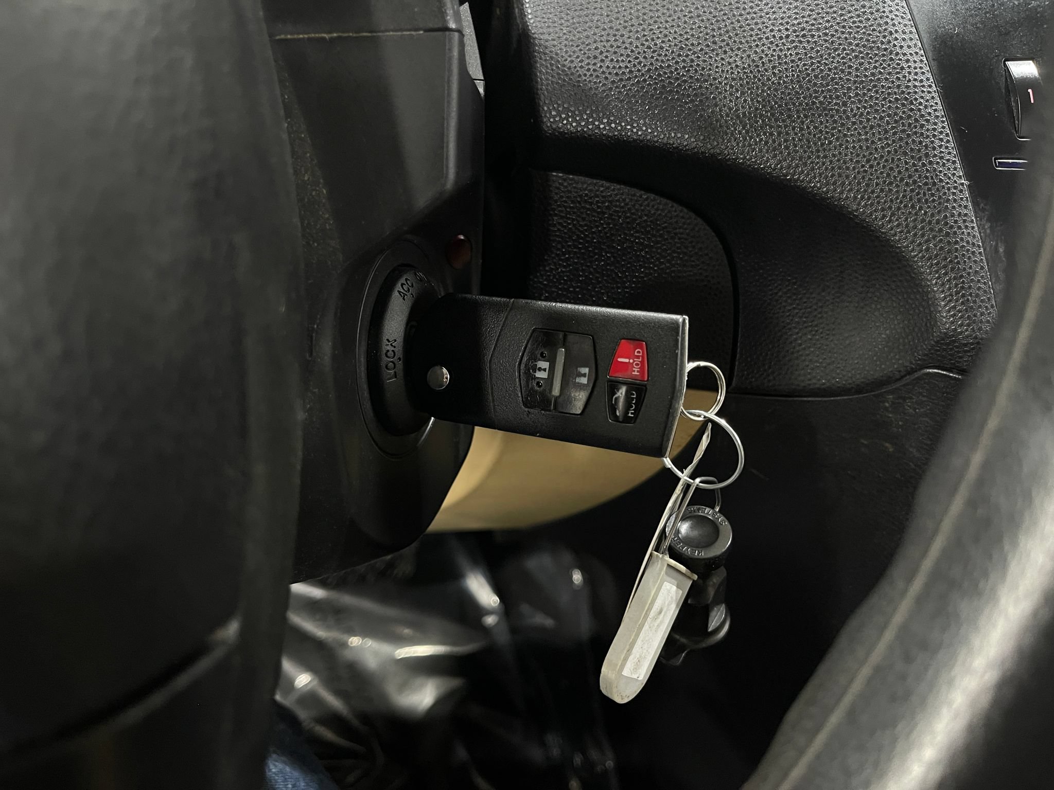 Used 2010 MAZDA MAZDA3 i Touring FWD image 18