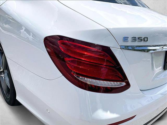 Used 2020 Mercedes-Benz E 350 Sedan image 29